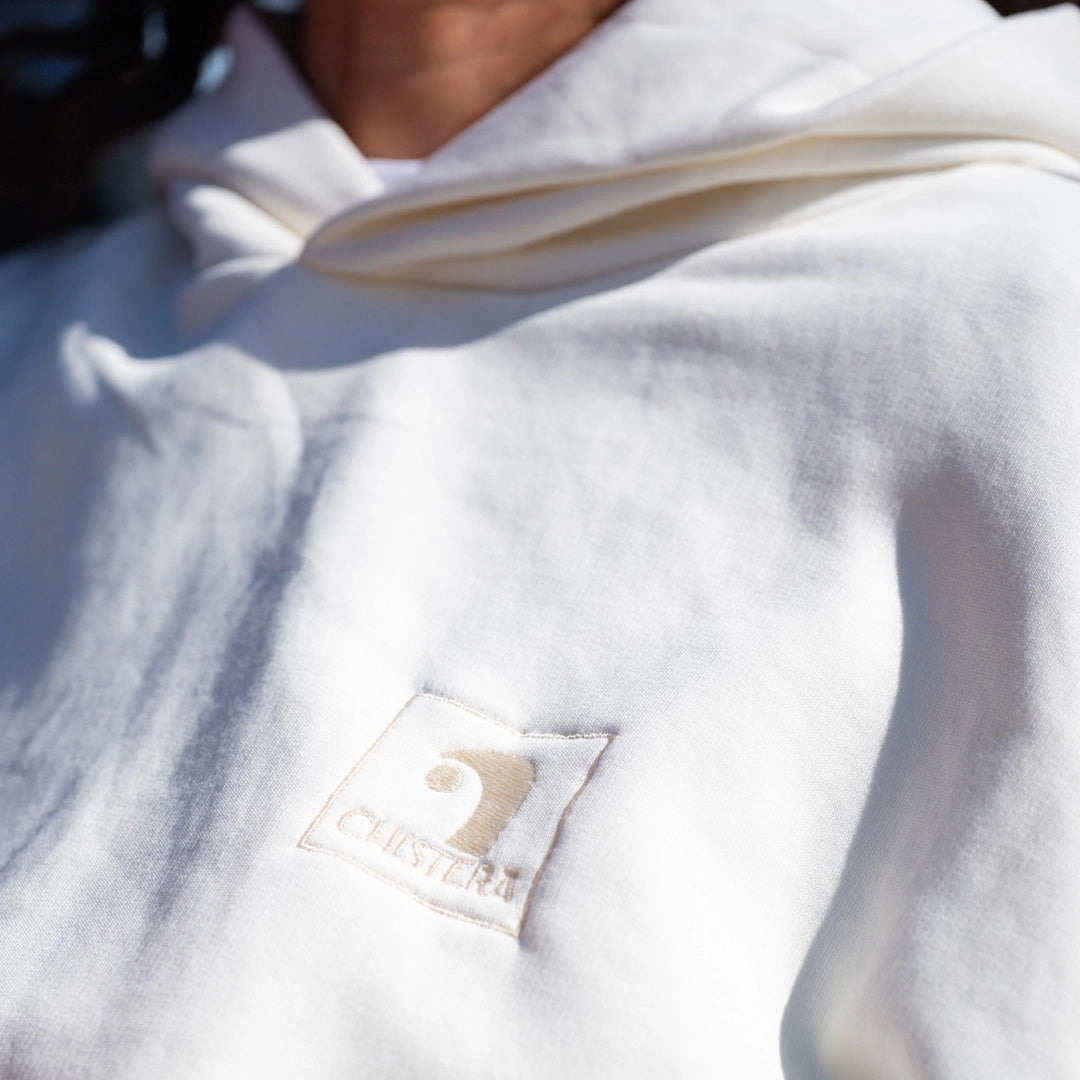 SWEAT À CAPUCHE