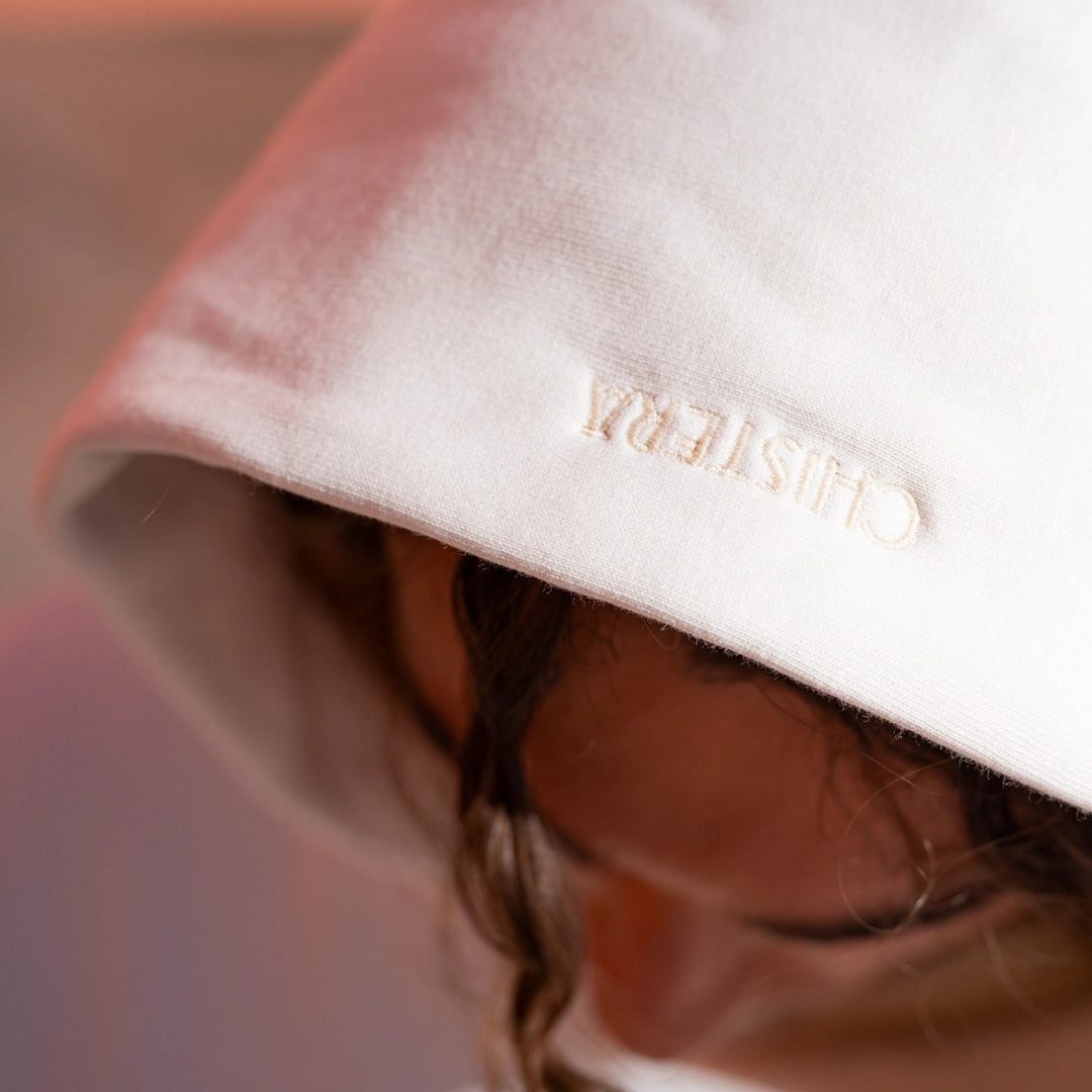 SWEAT À CAPUCHE
